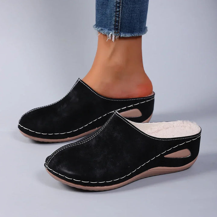 Jade | Orthopedic Slippers with Daily Comfort and Timeless Home Style