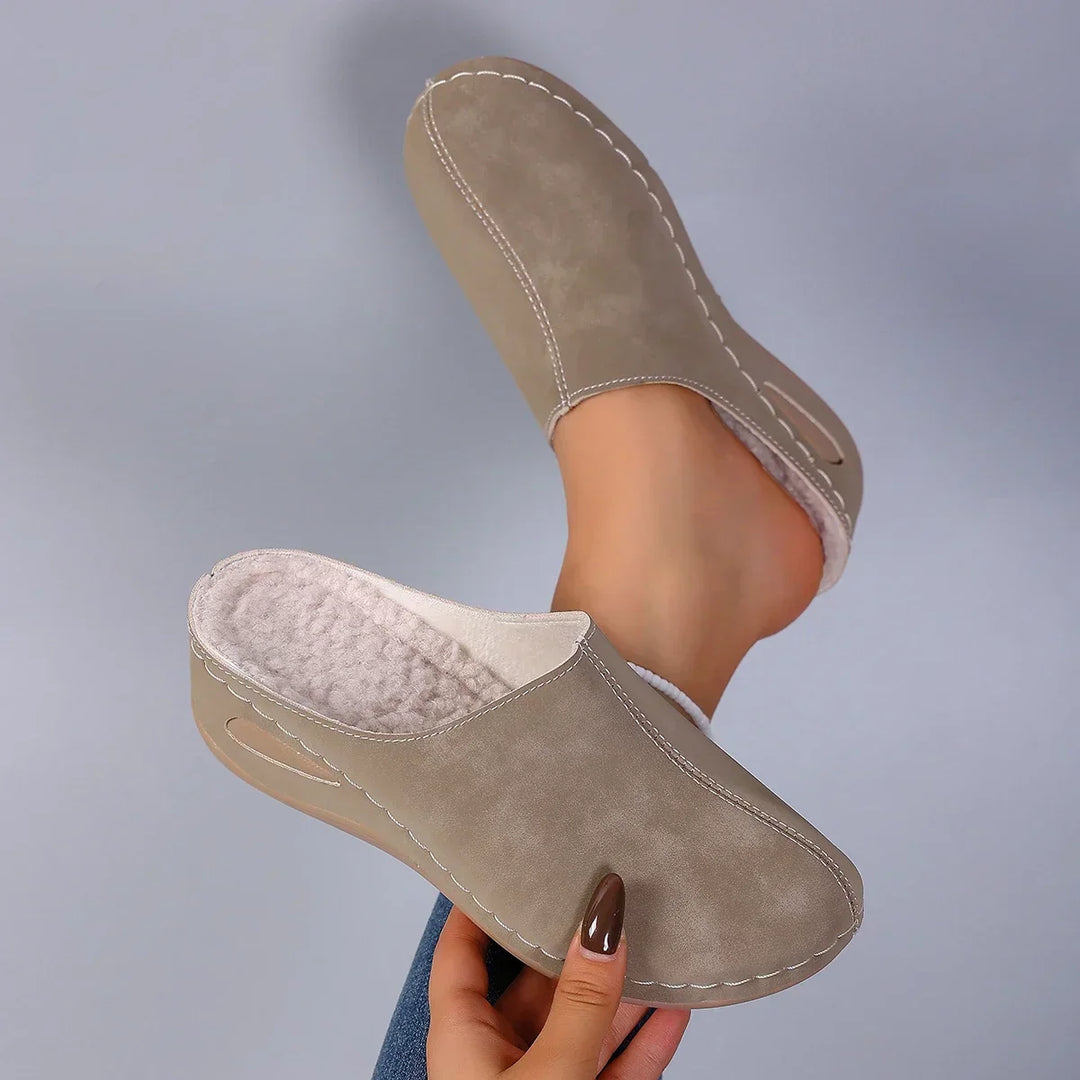 Jade | Orthopedic Slippers with Daily Comfort and Timeless Home Style