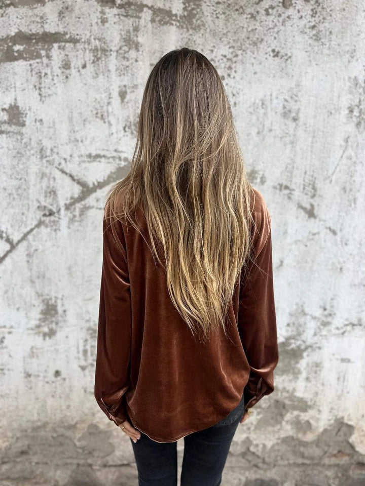 Kayla | Velvet Shirt